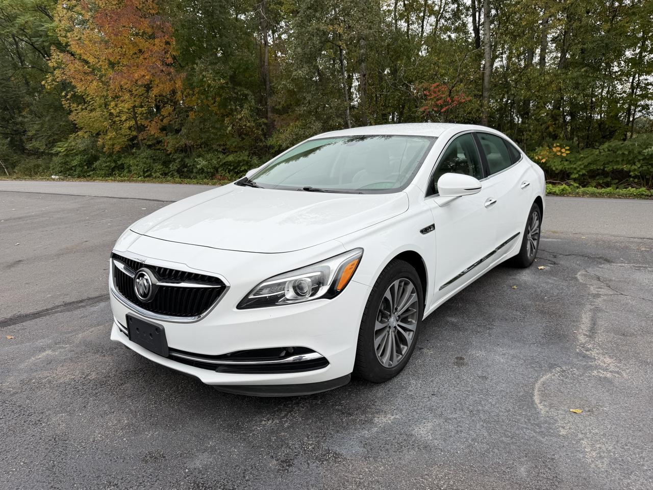 Buick LaCrosse 4dr Sdn Preferred FWD 2017