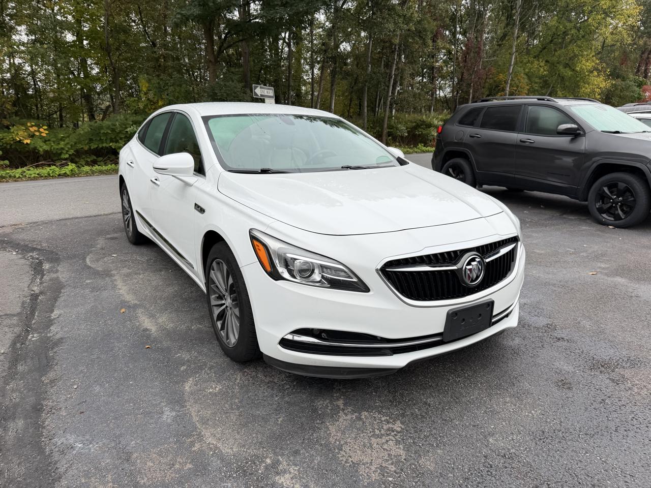 Buick LaCrosse 4dr Sdn Preferred FWD 2017