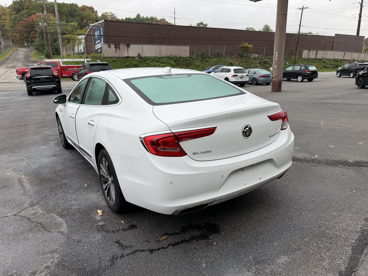 Buick LaCrosse 4dr Sdn Preferred FWD 2017