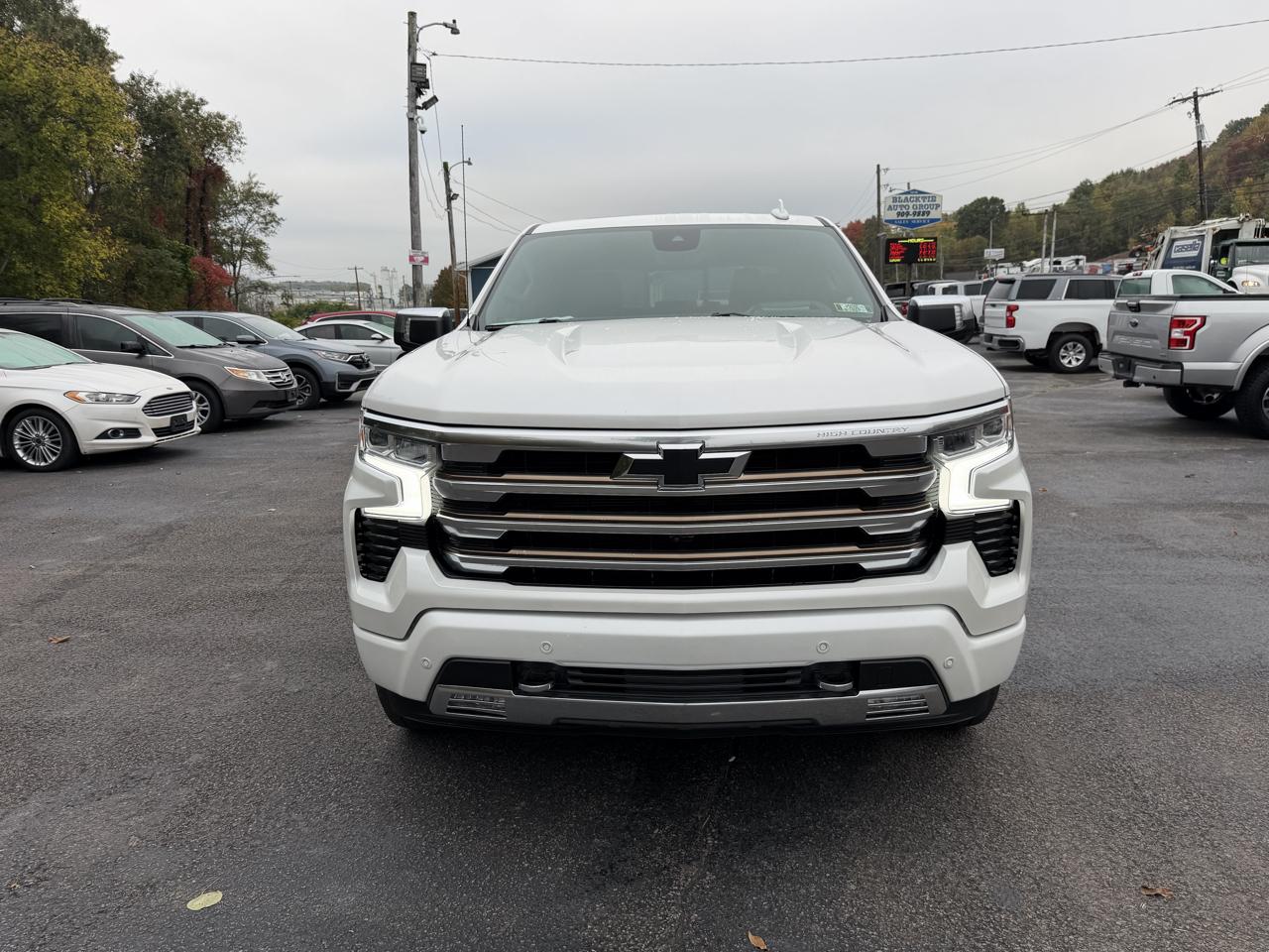 Chevrolet Silverado 1500 4WD Crew Cab 147" High Country 2022