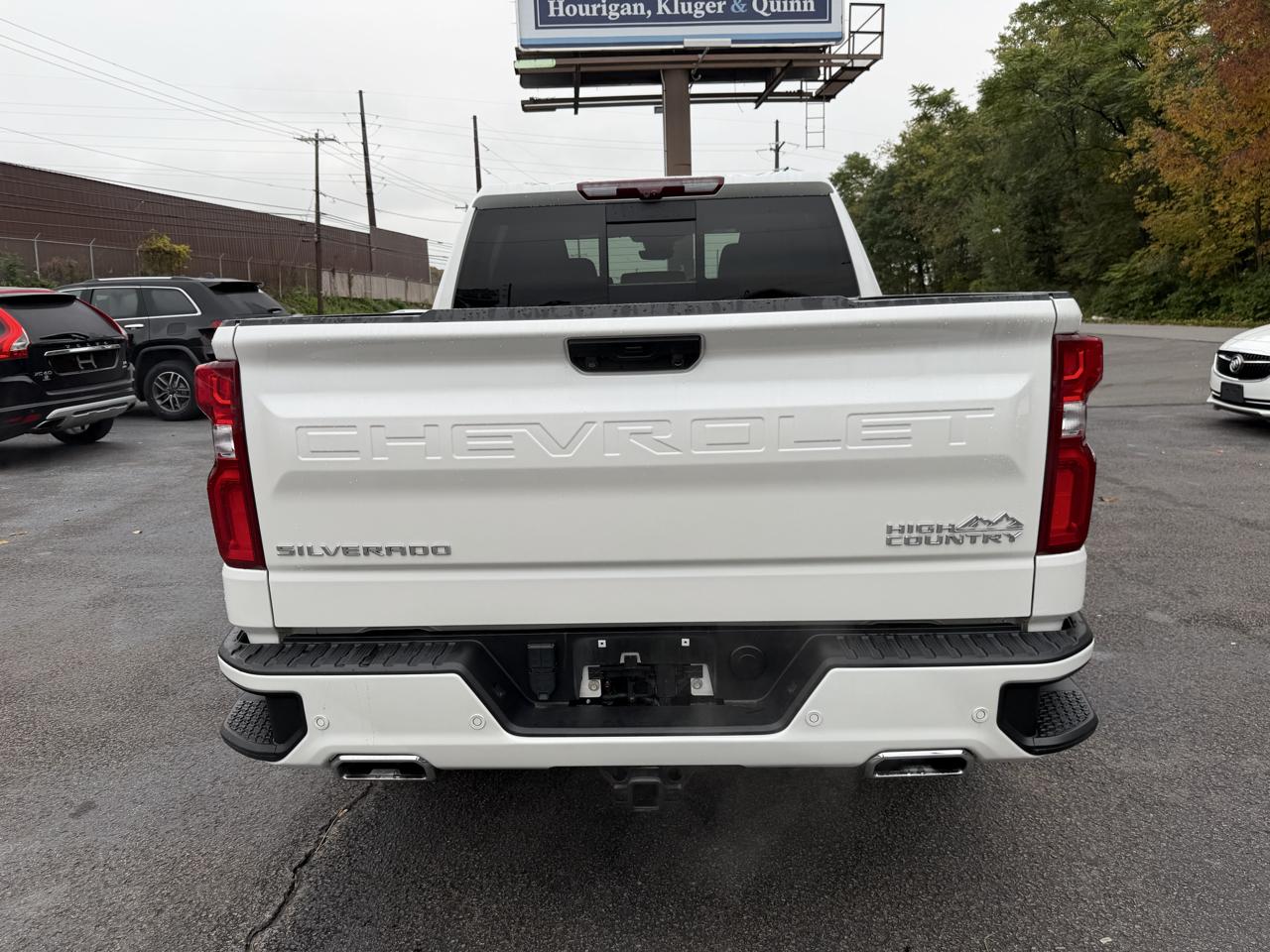 Chevrolet Silverado 1500 4WD Crew Cab 147" High Country 2022