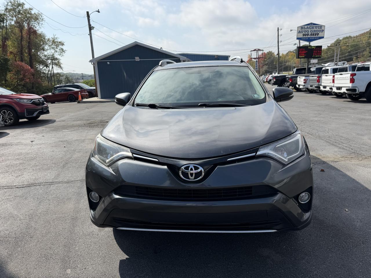 Toyota RAV4 AWD 4dr XLE (Natl) 2016