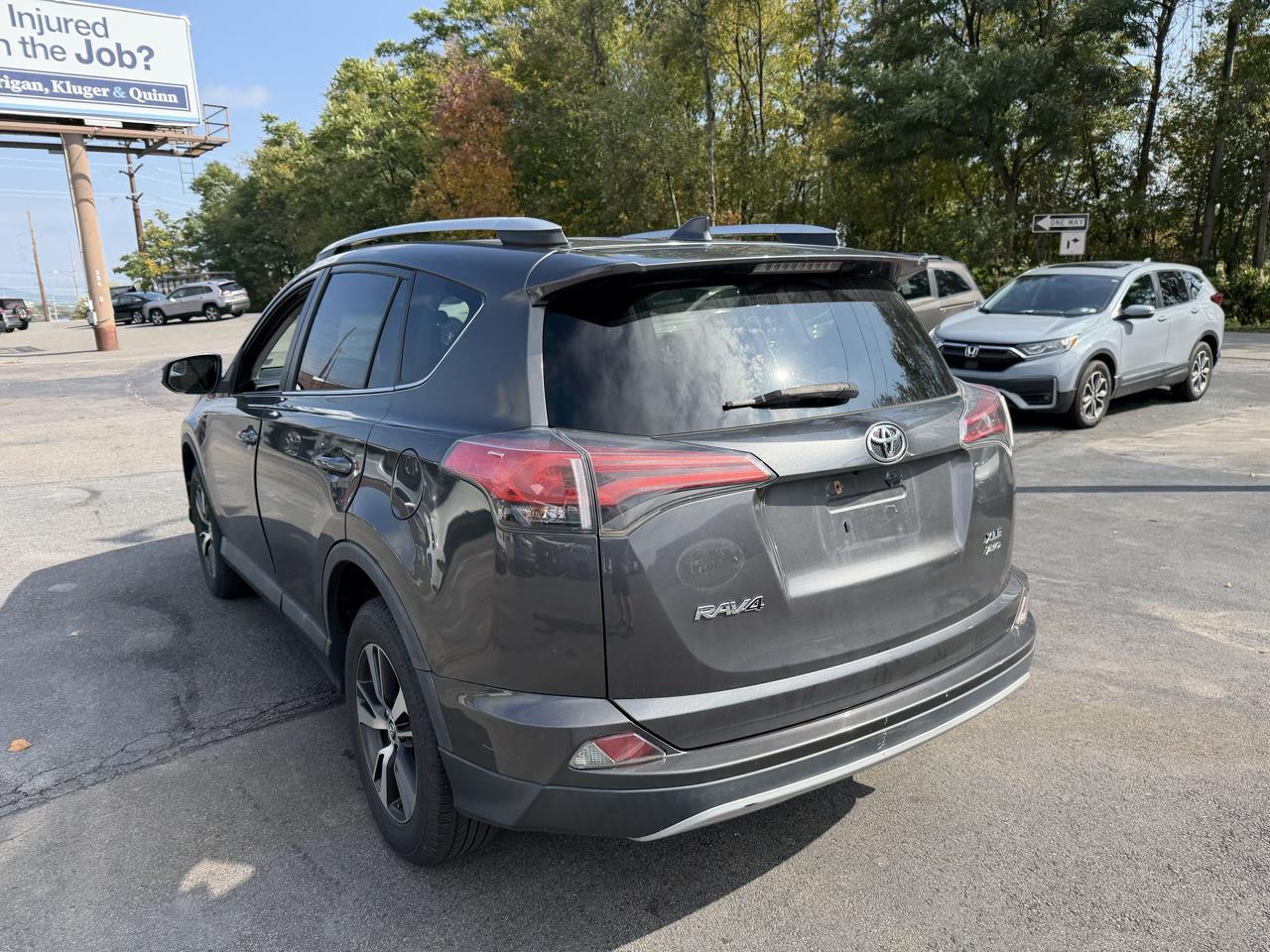 Toyota RAV4 AWD 4dr XLE (Natl) 2016