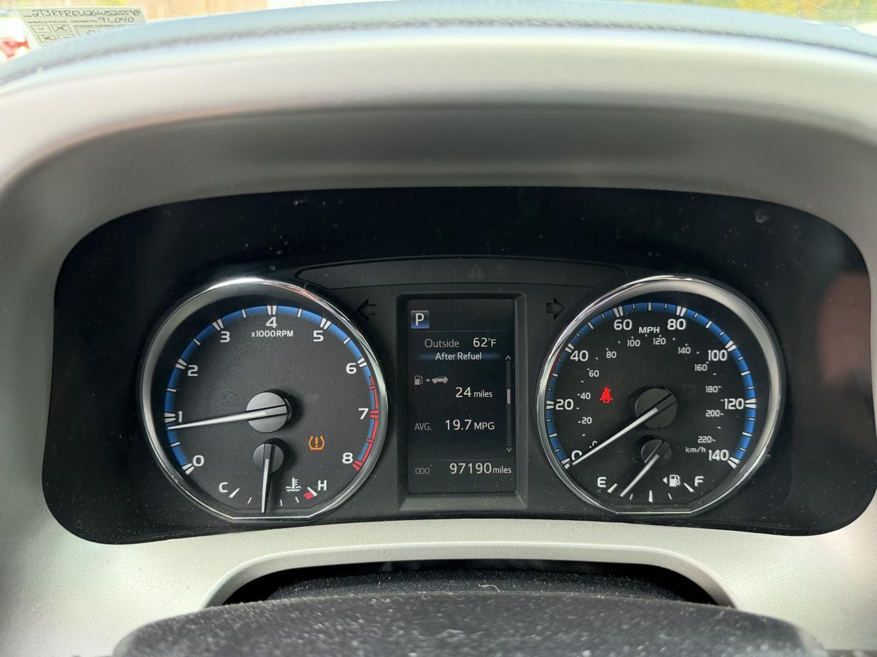 Toyota RAV4 AWD 4dr XLE (Natl) 2016