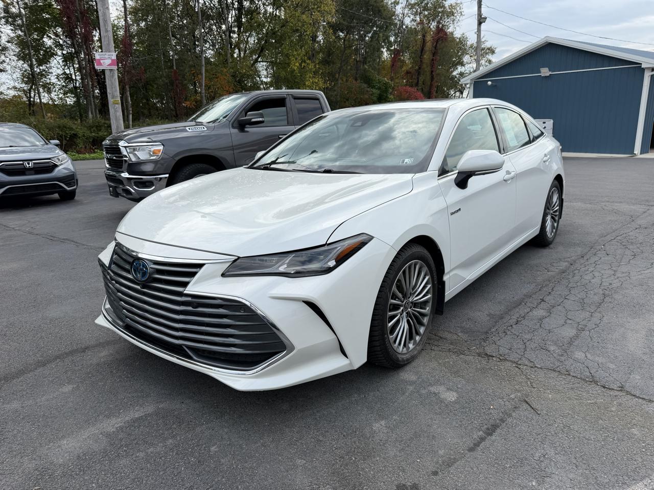 2020 Toyota Avalon Hybrid Limited (Natl)