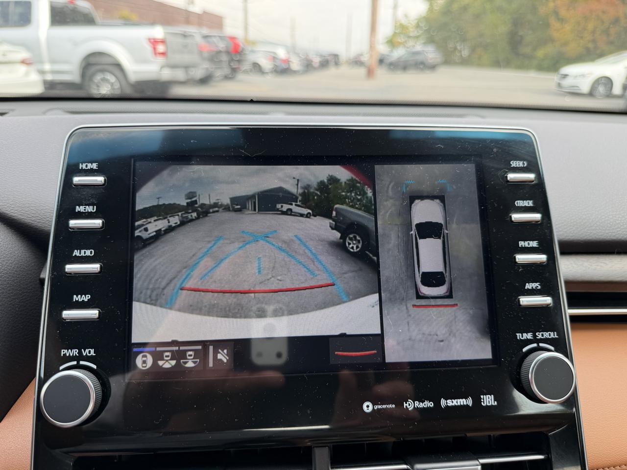 Toyota Avalon Hybrid Limited (Natl) 2020
