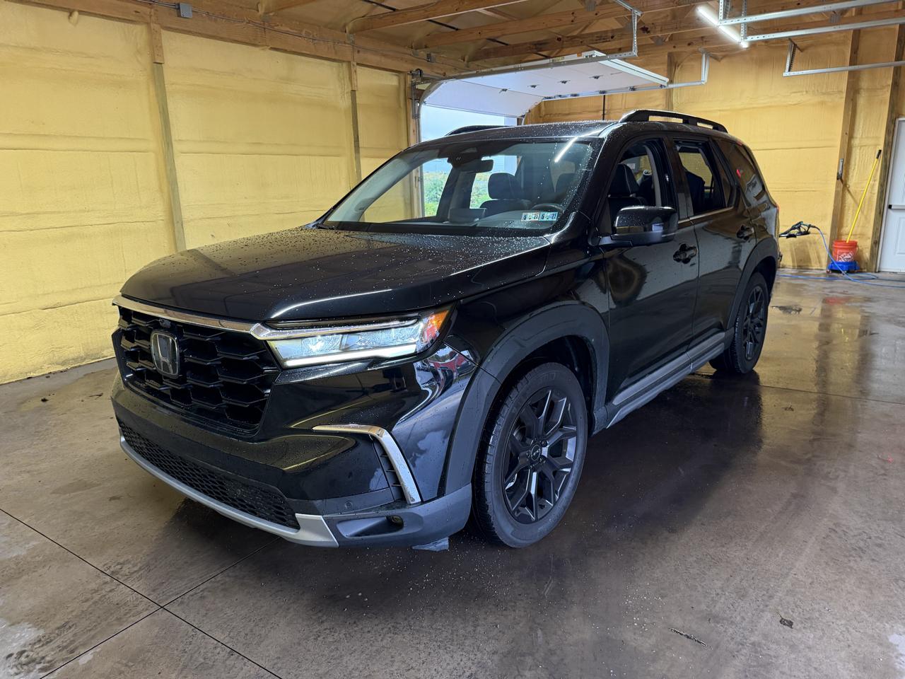 2025 Honda Pilot Elite AWD