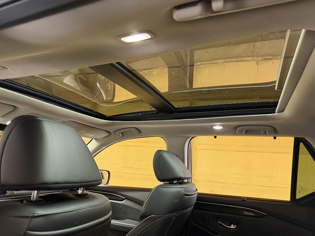 Honda Pilot Elite AWD 2025