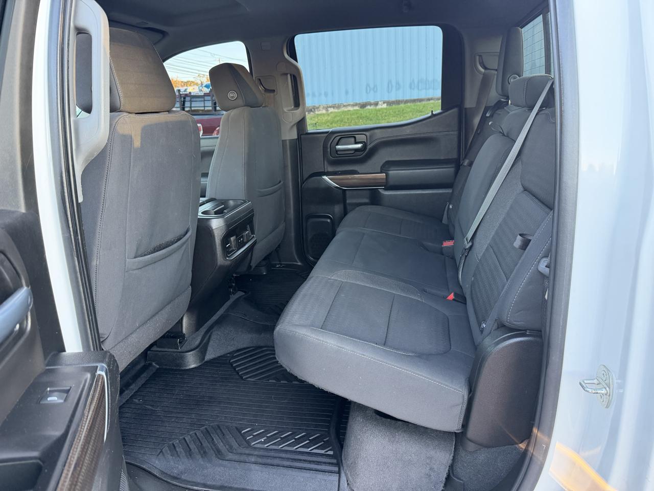 Chevrolet Silverado photo 12