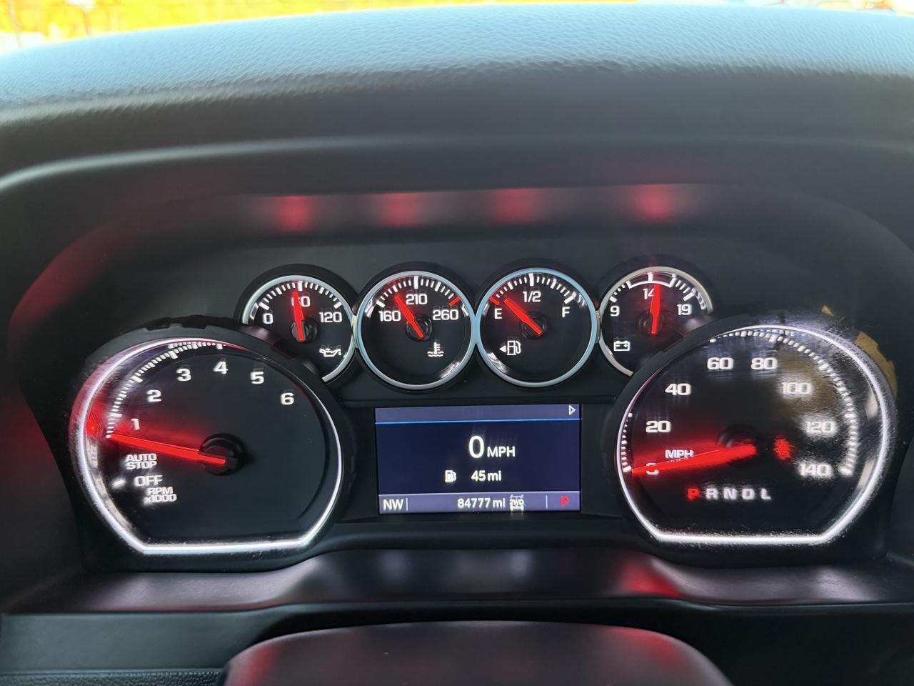 Chevrolet Silverado photo 13