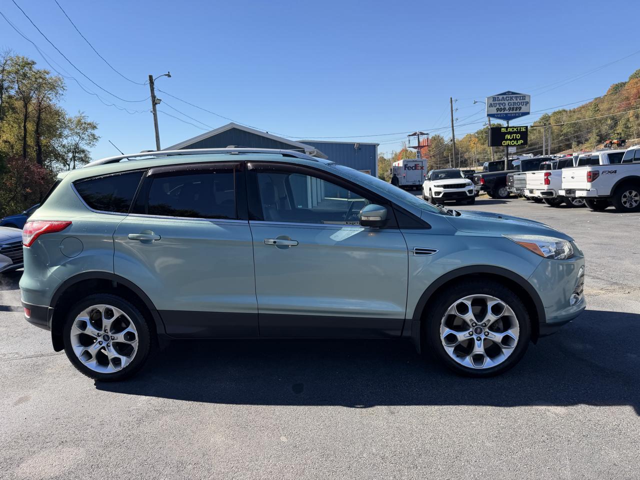 Ford Escape 4WD 4dr Titanium 2013