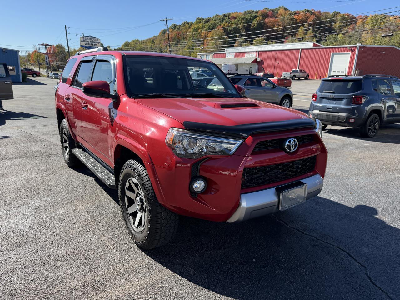 Toyota 4Runner TRD Off Road Premium 4WD (Natl) 2018