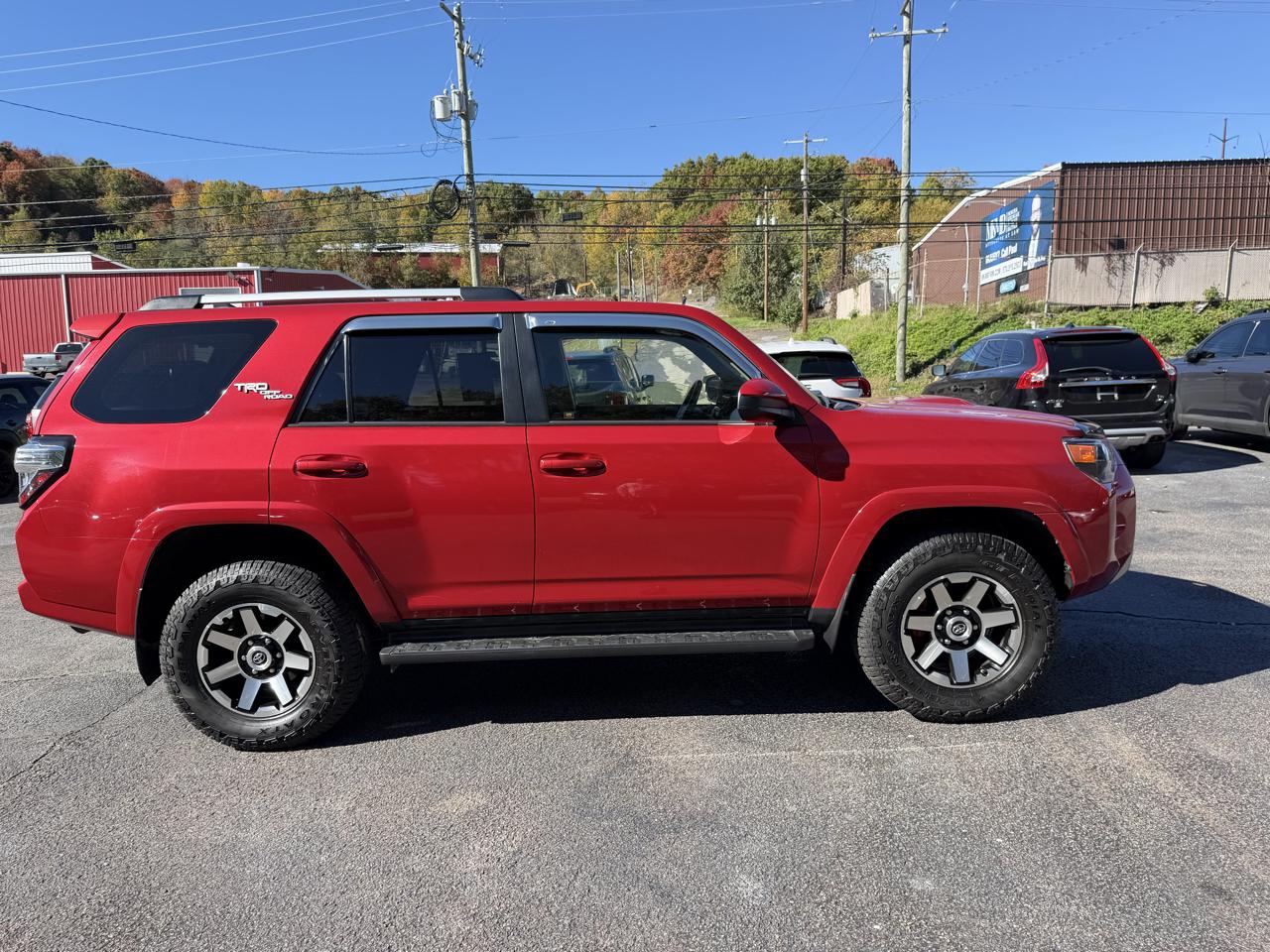 Toyota 4Runner TRD Off Road Premium 4WD (Natl) 2018