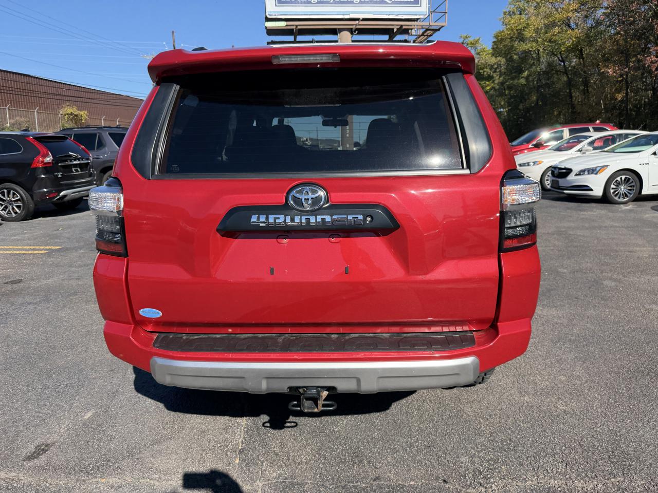 Toyota 4Runner TRD Off Road Premium 4WD (Natl) 2018