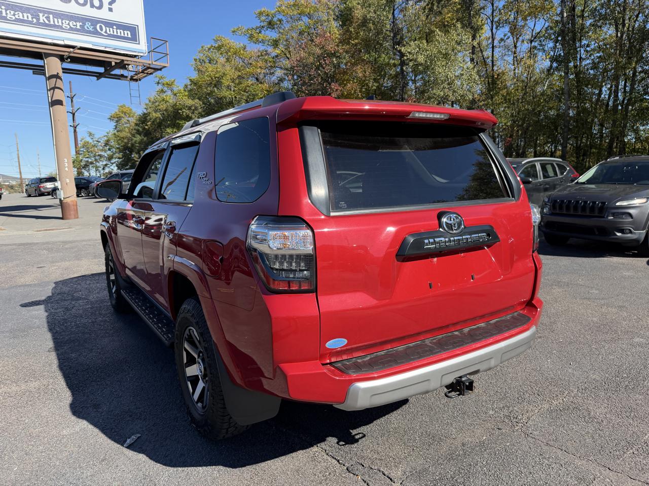 Toyota 4Runner TRD Off Road Premium 4WD (Natl) 2018