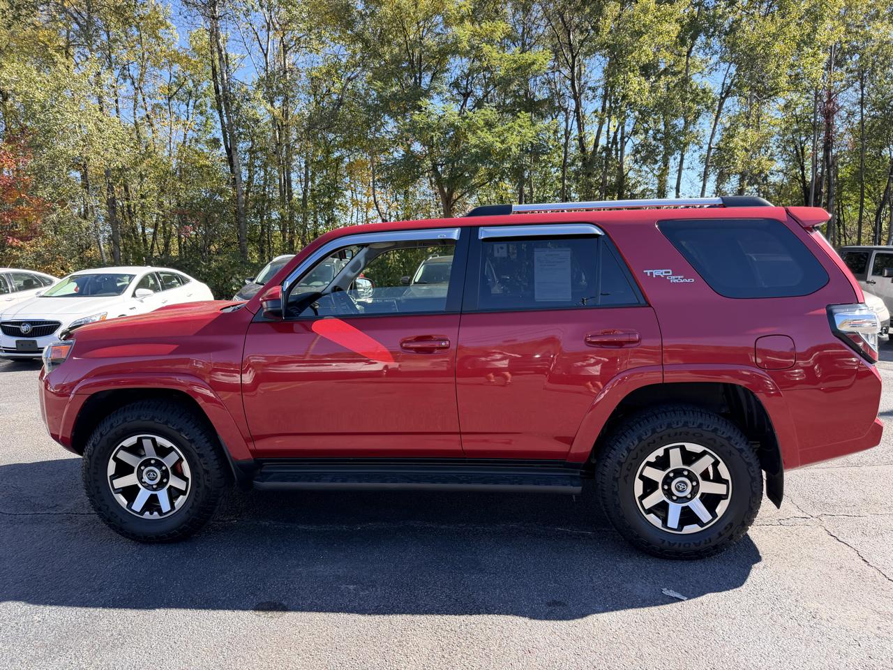 Toyota 4Runner TRD Off Road Premium 4WD (Natl) 2018