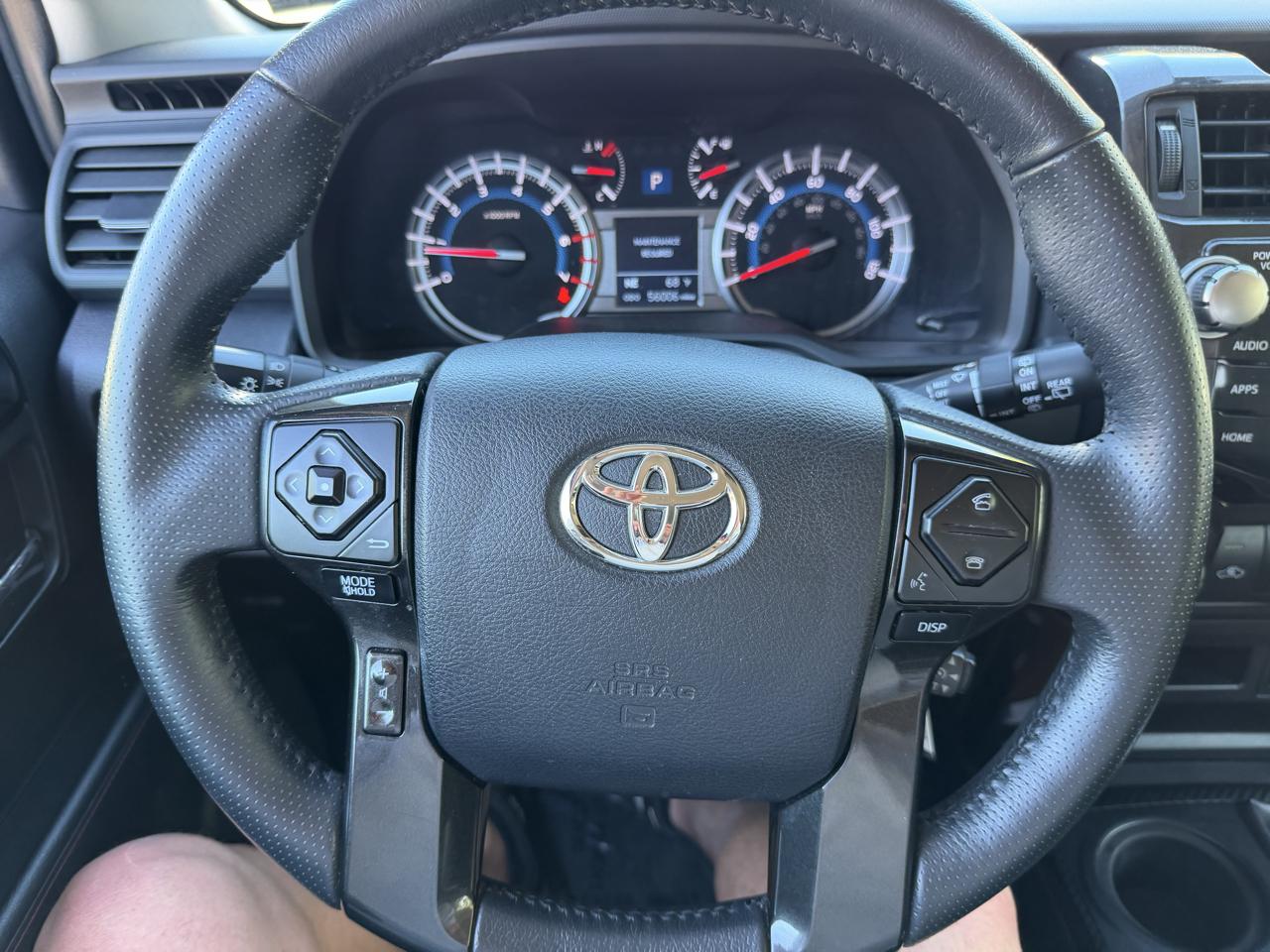 Toyota 4Runner TRD Off Road Premium 4WD (Natl) 2018