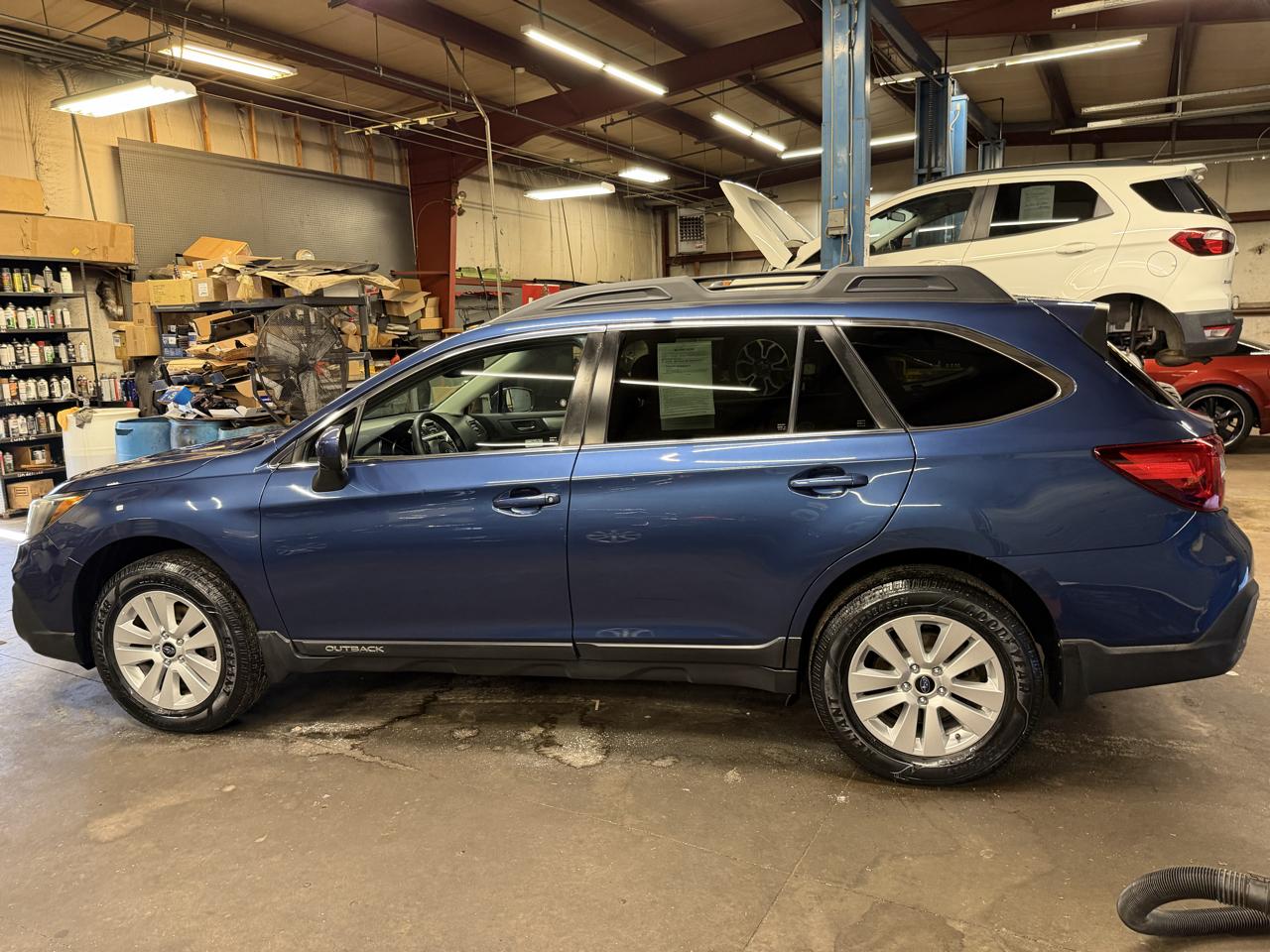 Subaru Outback 2.5i Premium 2019
