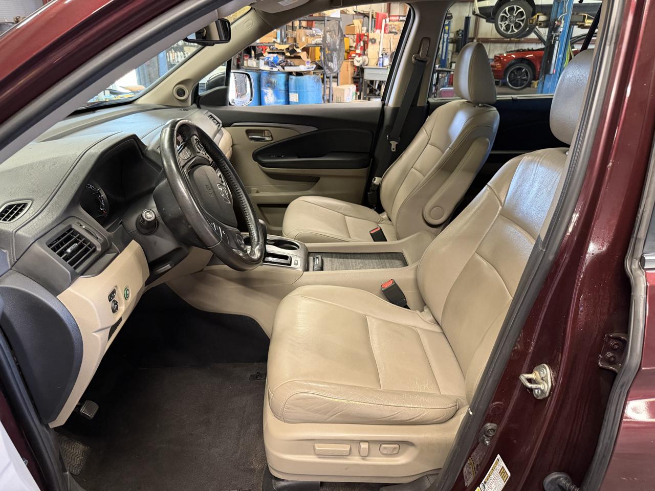 Honda Pilot AWD 4dr EX-L w/RES 2016