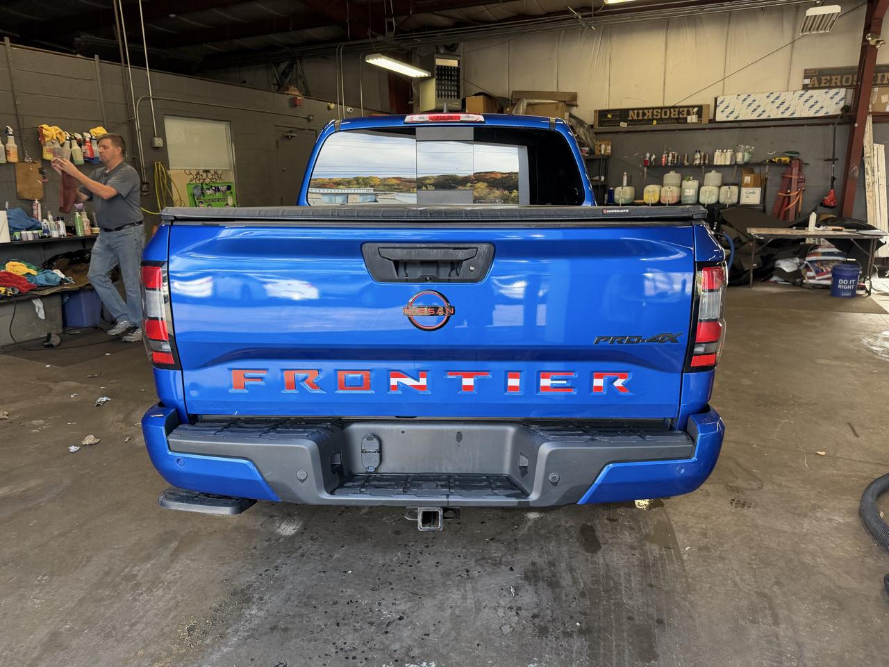 Nissan Frontier Crew Cab 4x4 PRO-4X 2024