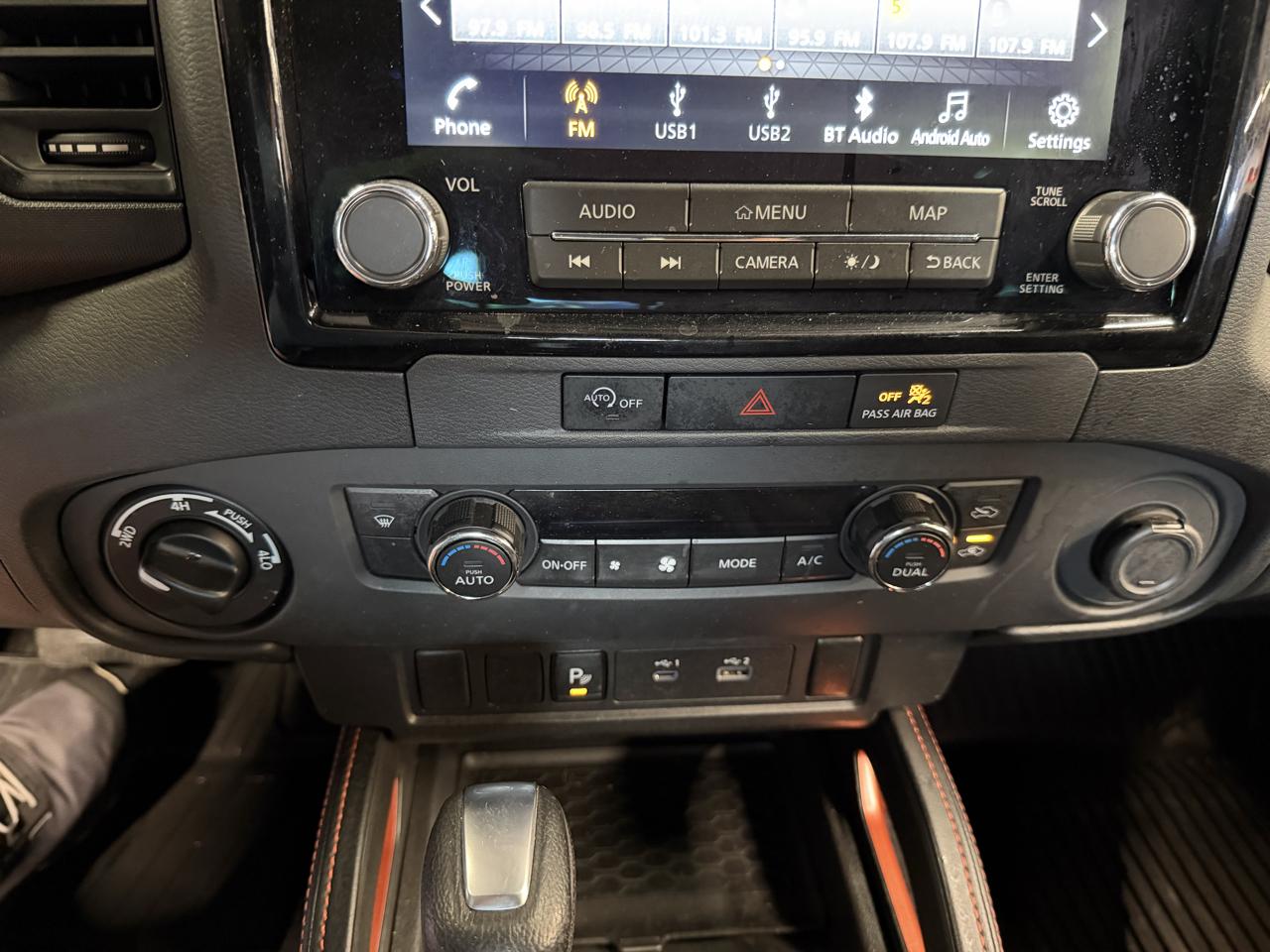 Nissan Frontier Crew Cab 4x4 PRO-4X 2024