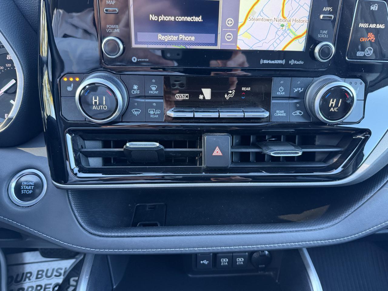 Toyota Highlander XLE AWD (Natl) 2020