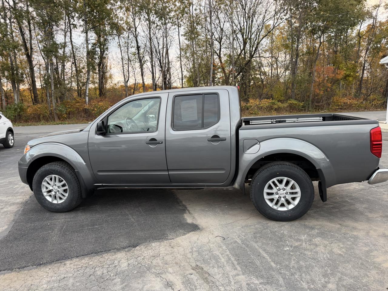 Nissan Frontier Crew Cab 4x4 SV Auto 2019