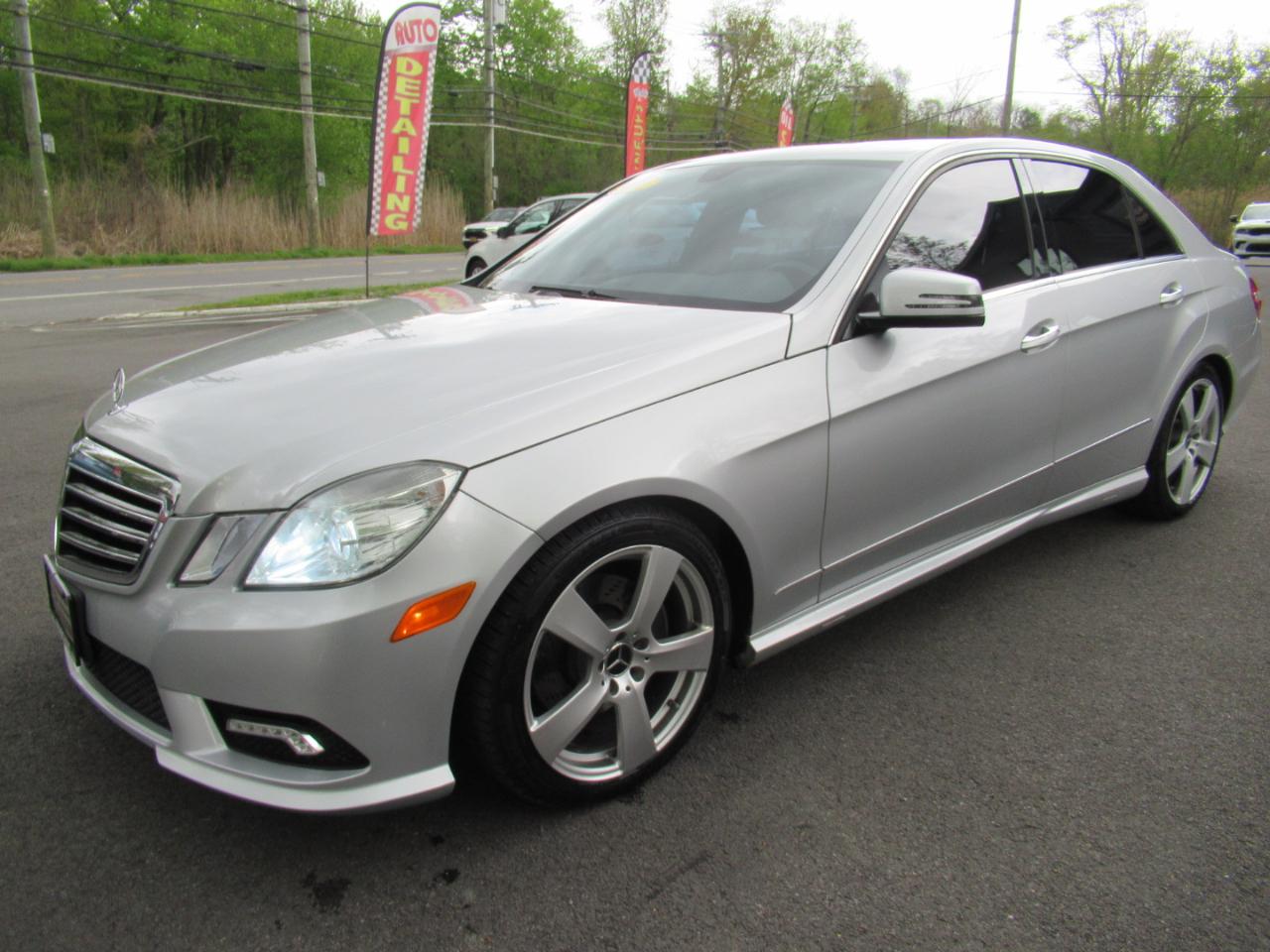 Mercedes-Benz E-Class E350 Sedan 4MATIC 2011
