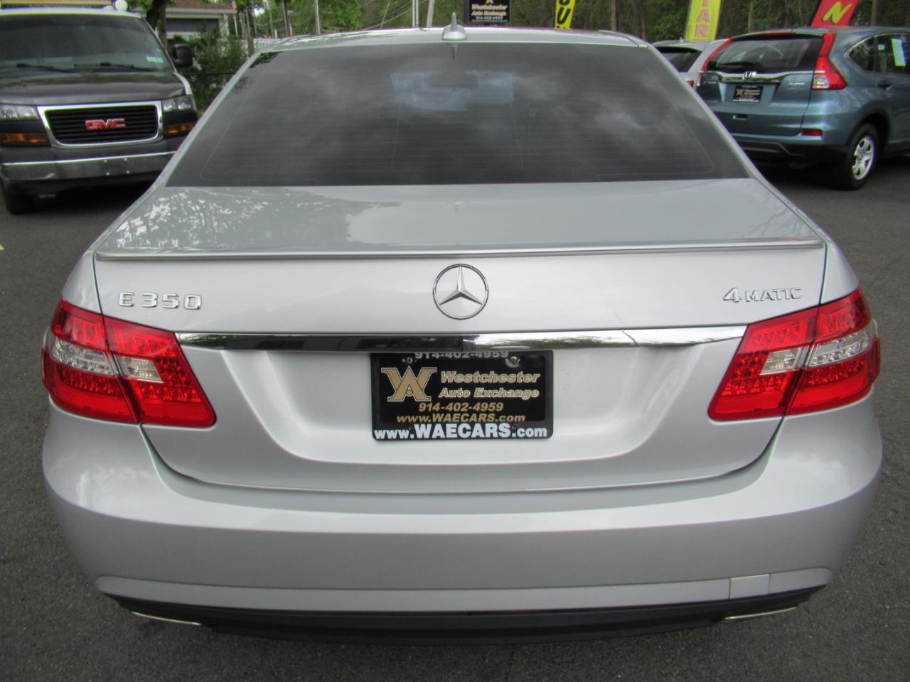 Mercedes-Benz E-Class E350 Sedan 4MATIC 2011