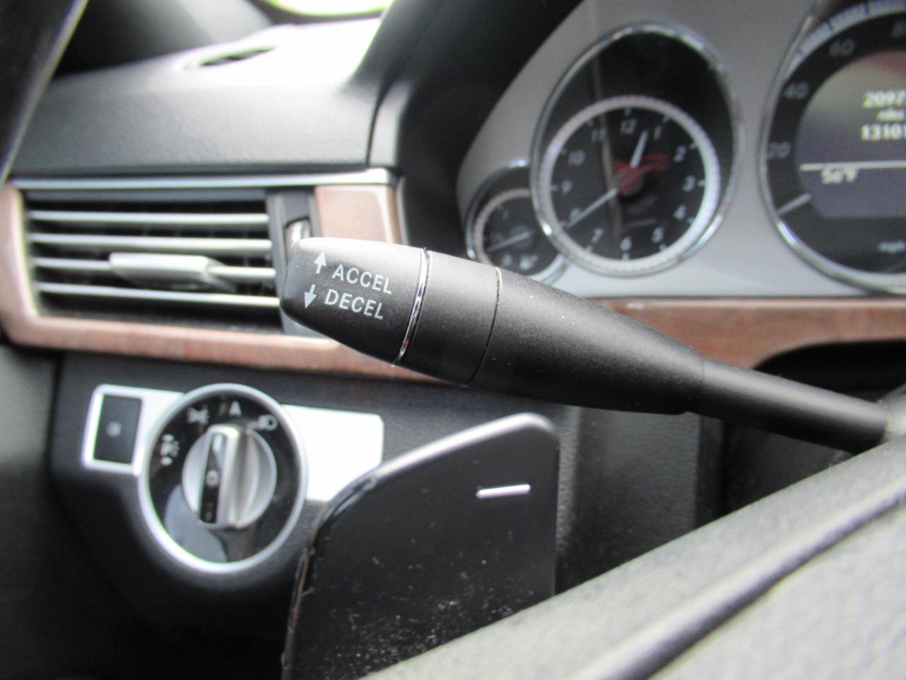 Mercedes-Benz E-Class E350 Sedan 4MATIC 2011