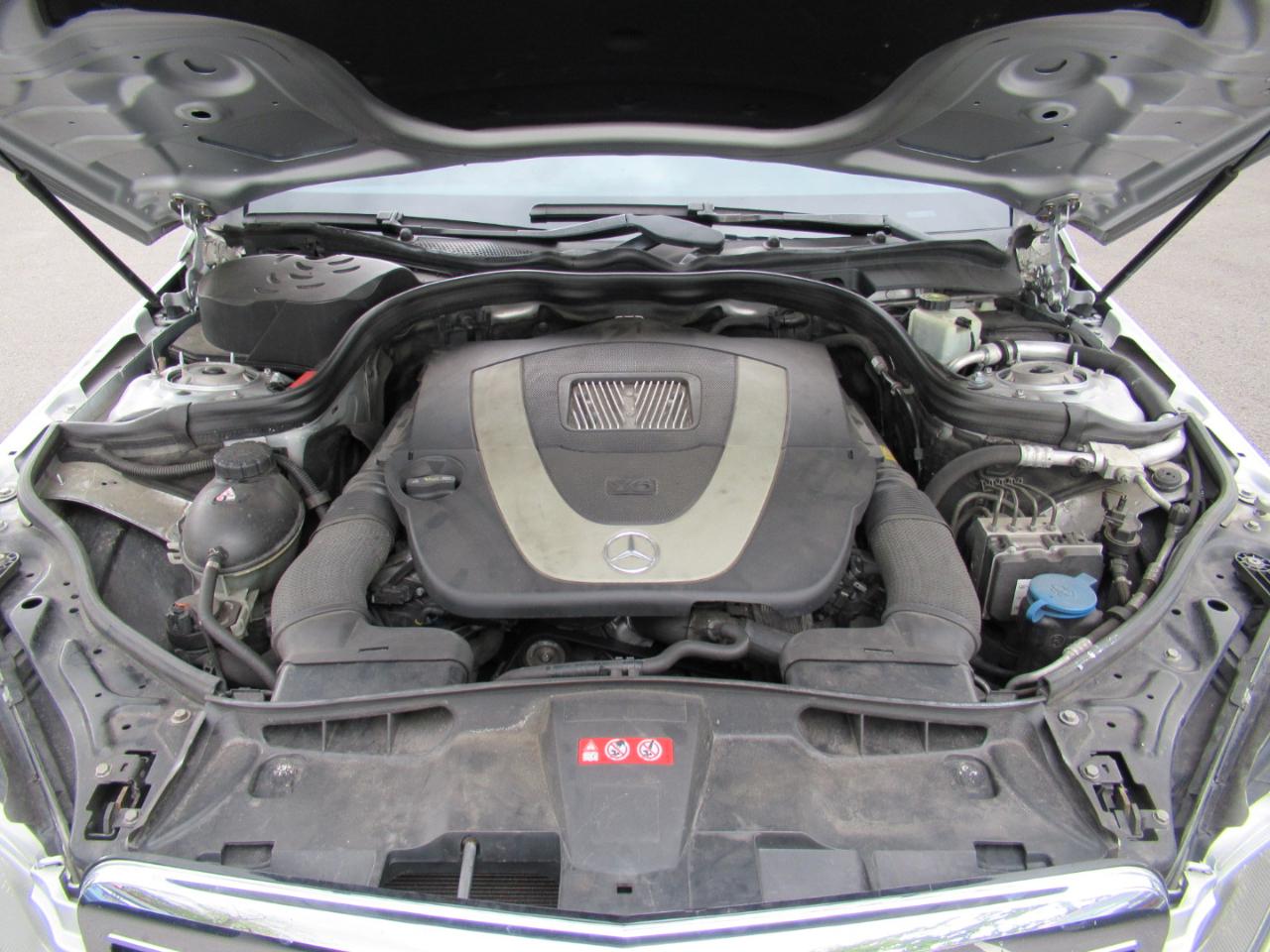 Mercedes-Benz E-Class E350 Sedan 4MATIC 2011