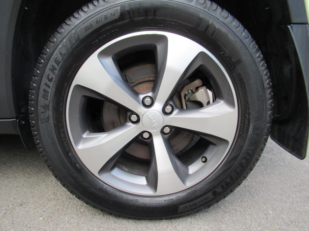 Jeep Cherokee Limited 4WD 2021