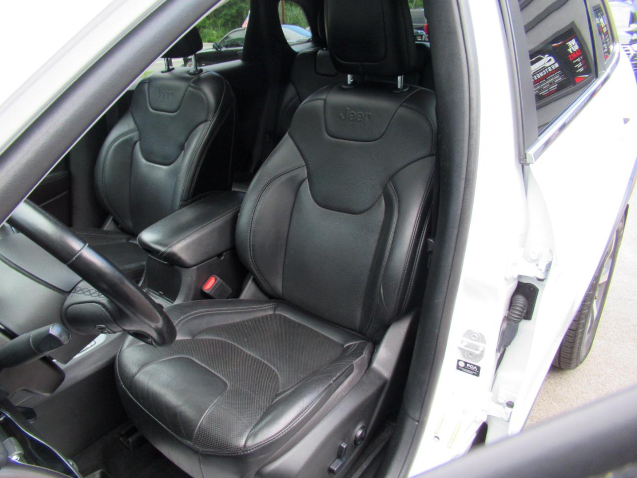 Jeep Cherokee Limited 4WD 2021