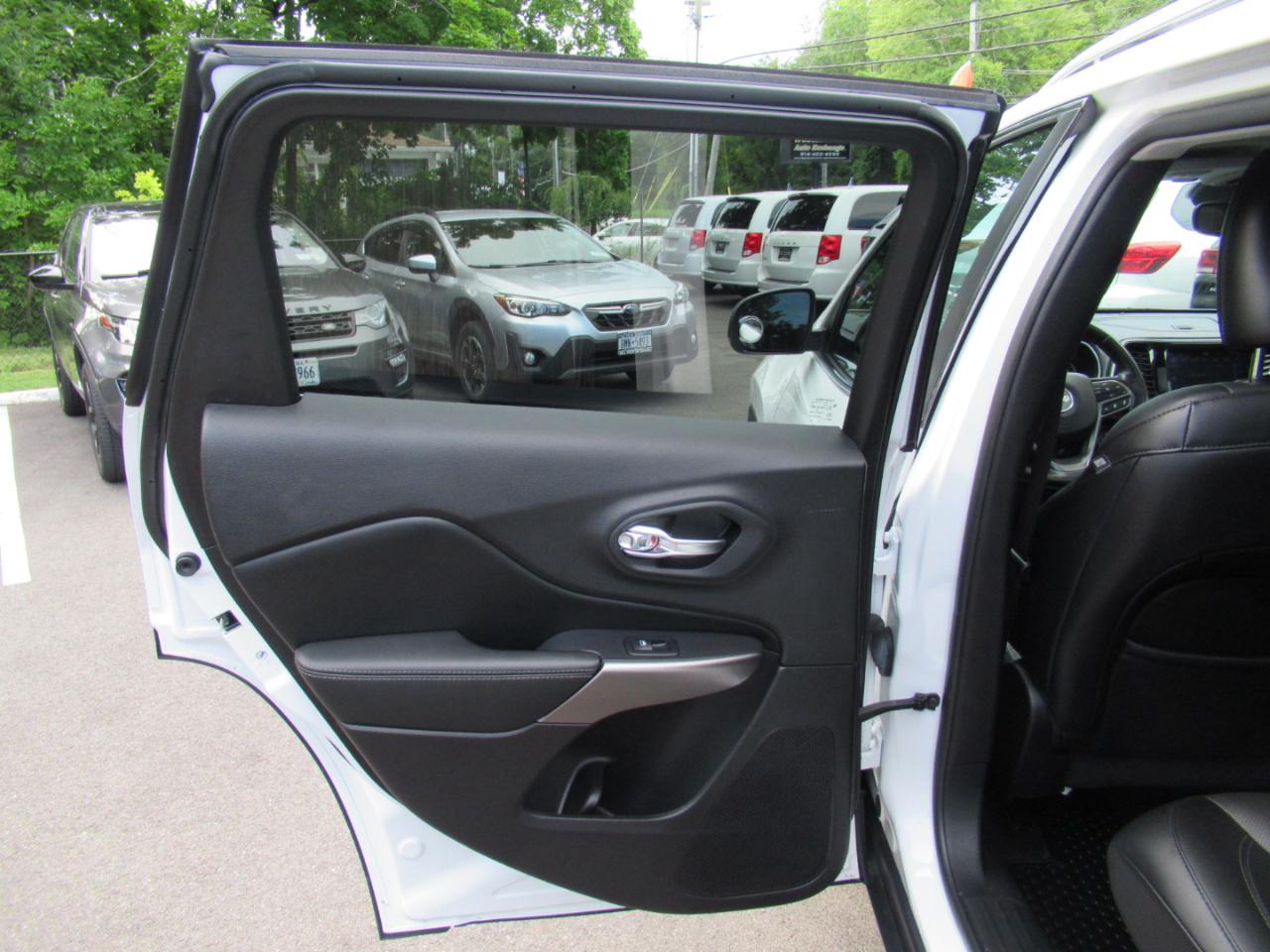 Jeep Cherokee Limited 4WD 2021