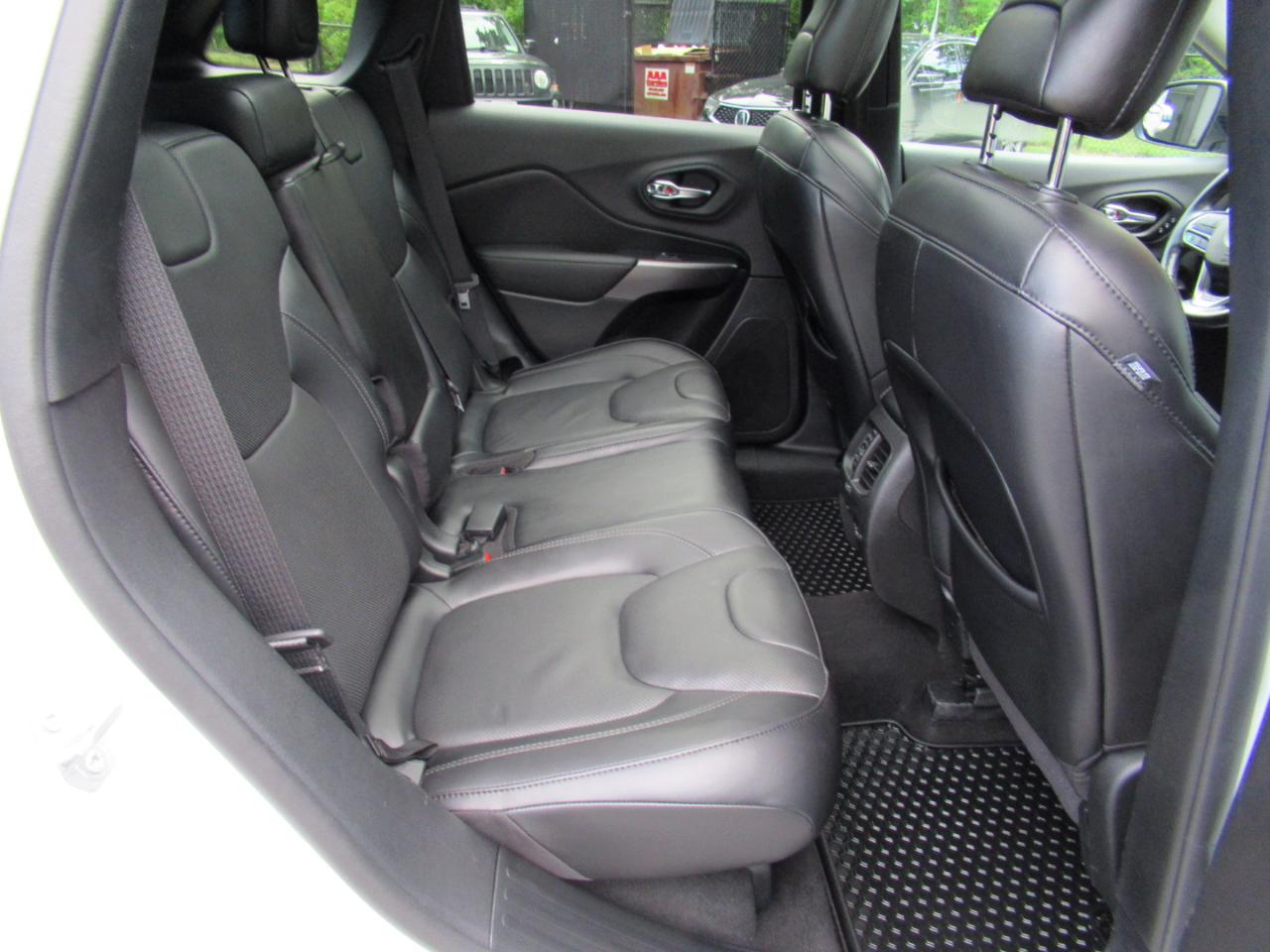 Jeep Cherokee Limited 4WD 2021