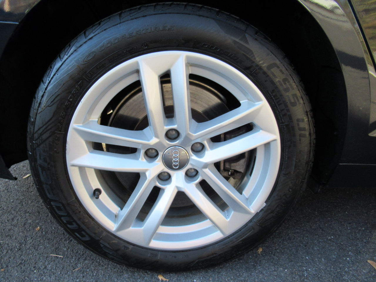 Audi A4 2.0T Premium quattro Sedan 2017 Audi A4 2.0T Premium quattro Sedan 2017