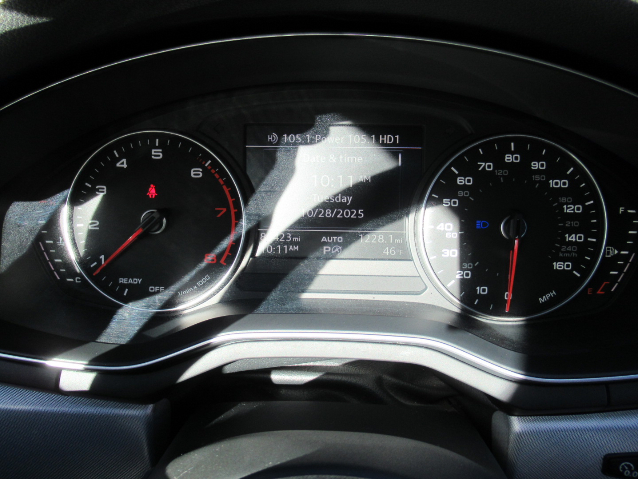 Audi A4 2.0T Premium quattro Sedan 2017 Audi A4 2.0T Premium quattro Sedan 2017