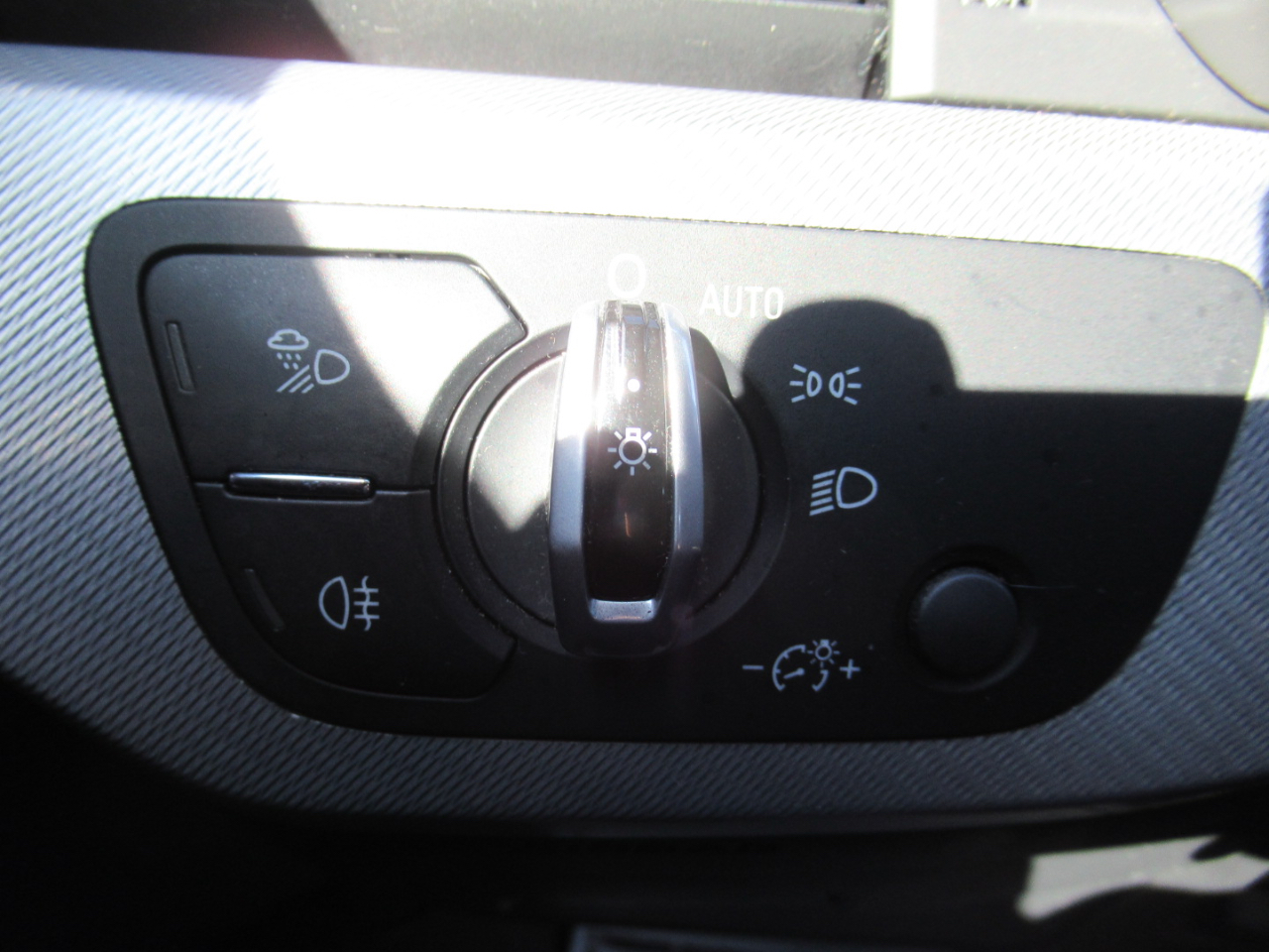 Audi A4 2.0T Premium quattro Sedan 2017 Audi A4 2.0T Premium quattro Sedan 2017