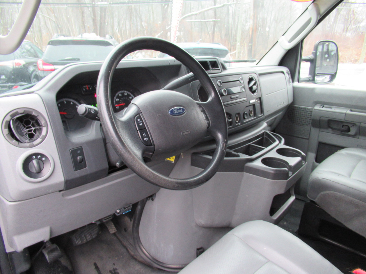 Ford Econoline E-150 2014