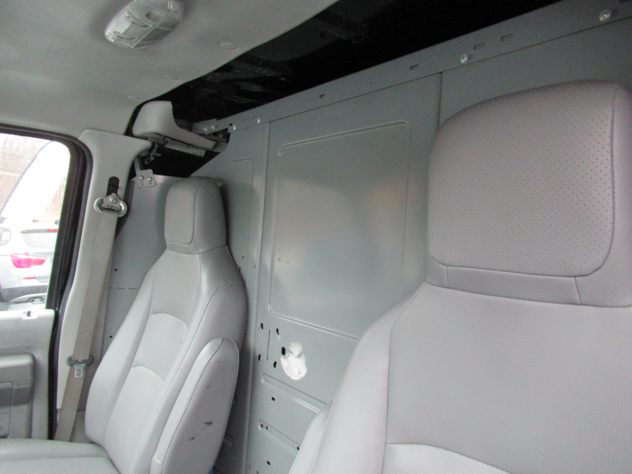 Ford Econoline E-150 2014