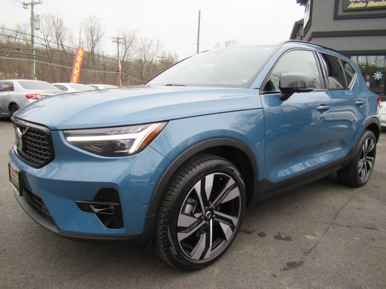 Volvo XC40 B5 Ultimate Dark AWD 2023