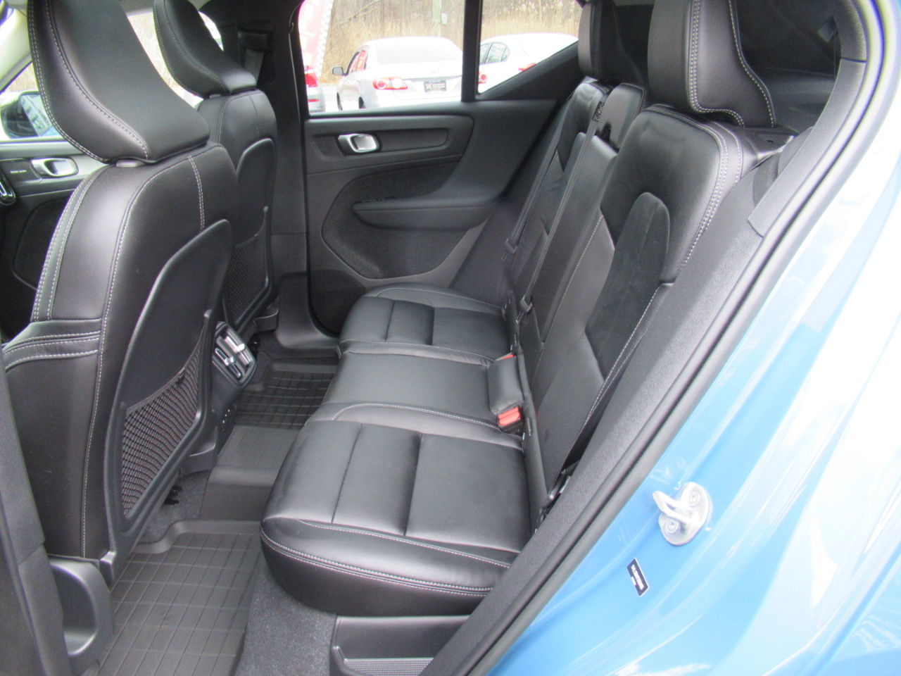 Volvo XC40 B5 Ultimate Dark AWD 2023