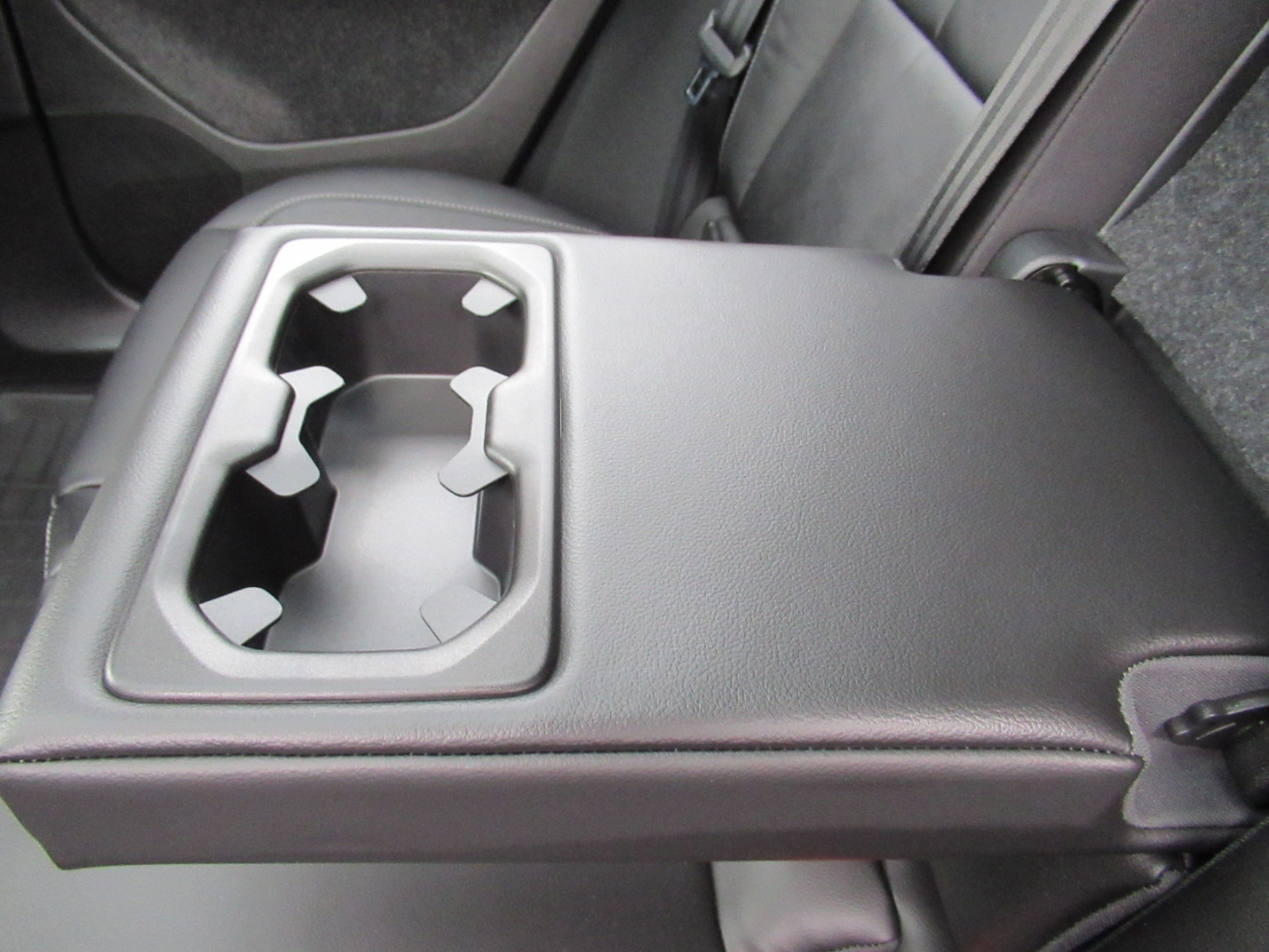 Volvo XC40 B5 Ultimate Dark AWD 2023