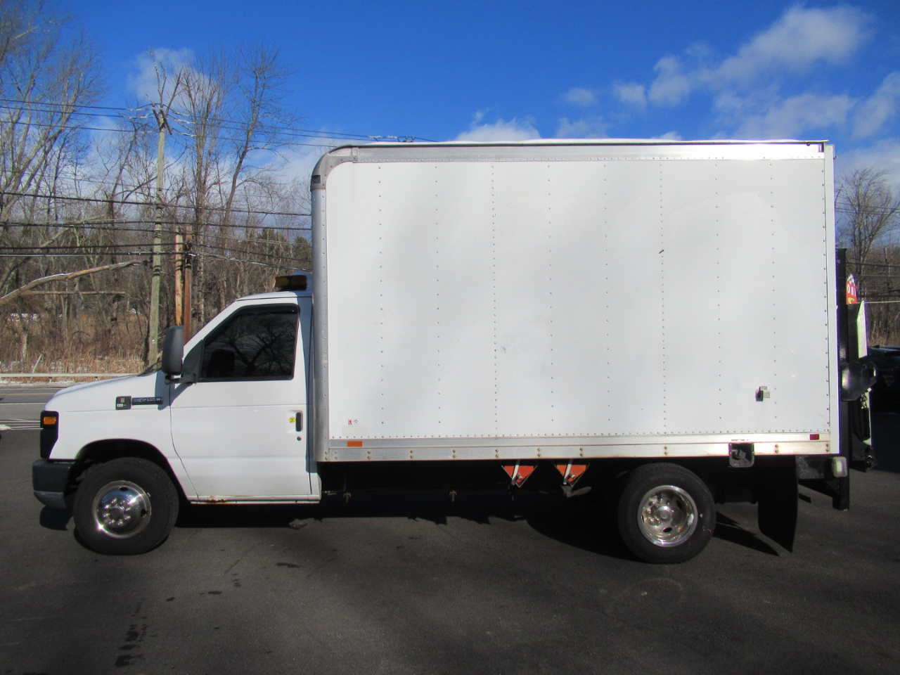 Ford Econoline E450 2011