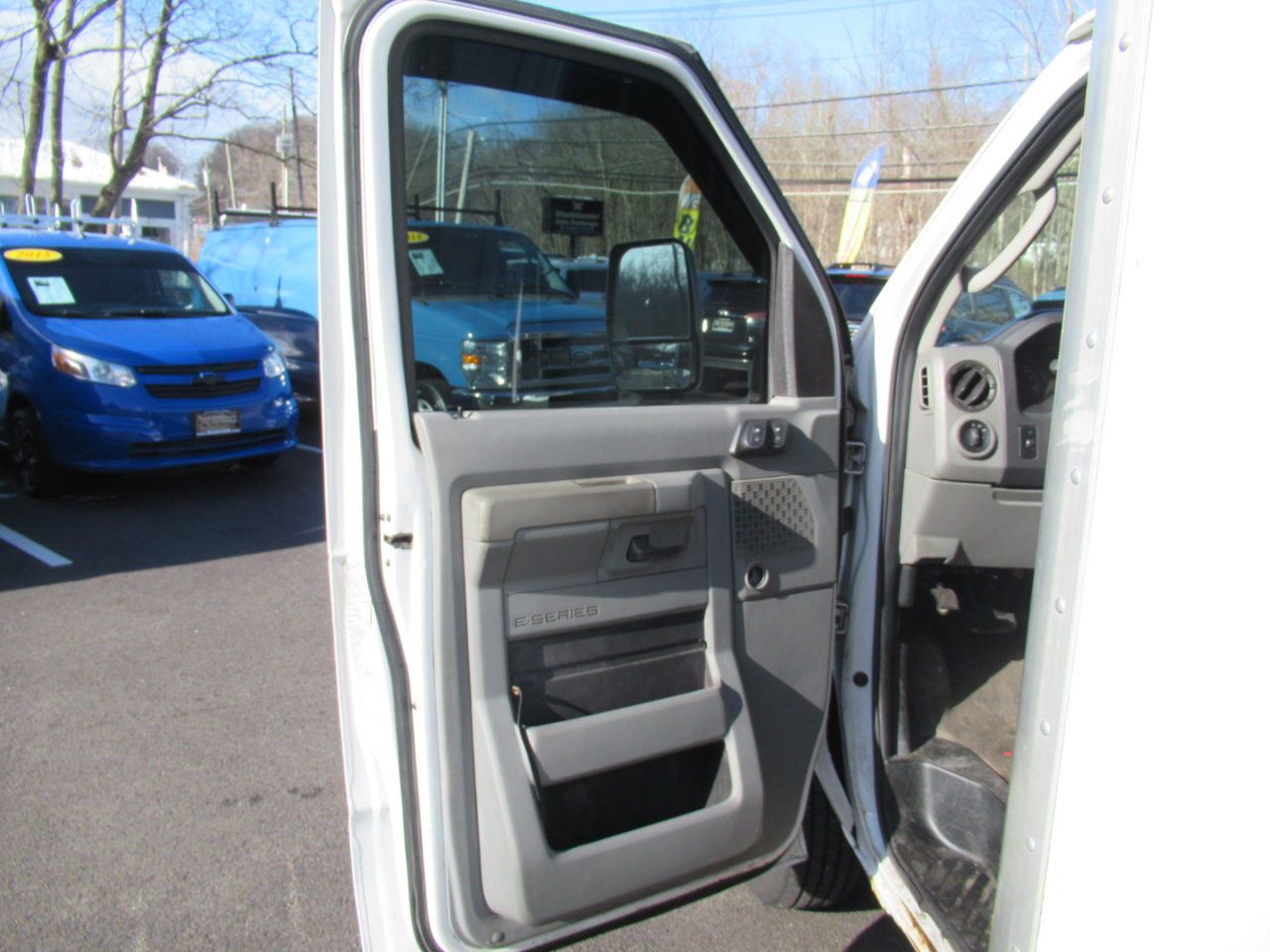 Ford Econoline E450 2011