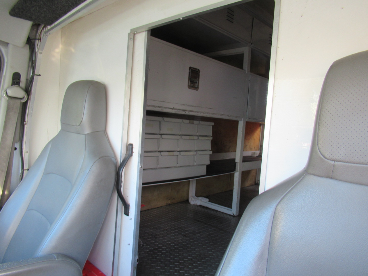 Ford Econoline E450 2011