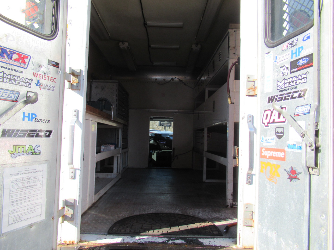 Ford Econoline E450 2011