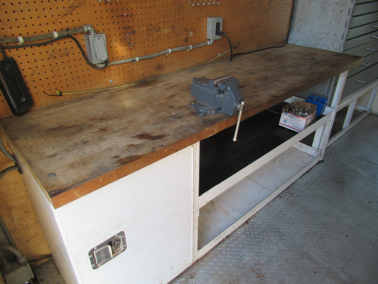 Ford Econoline E450 2011