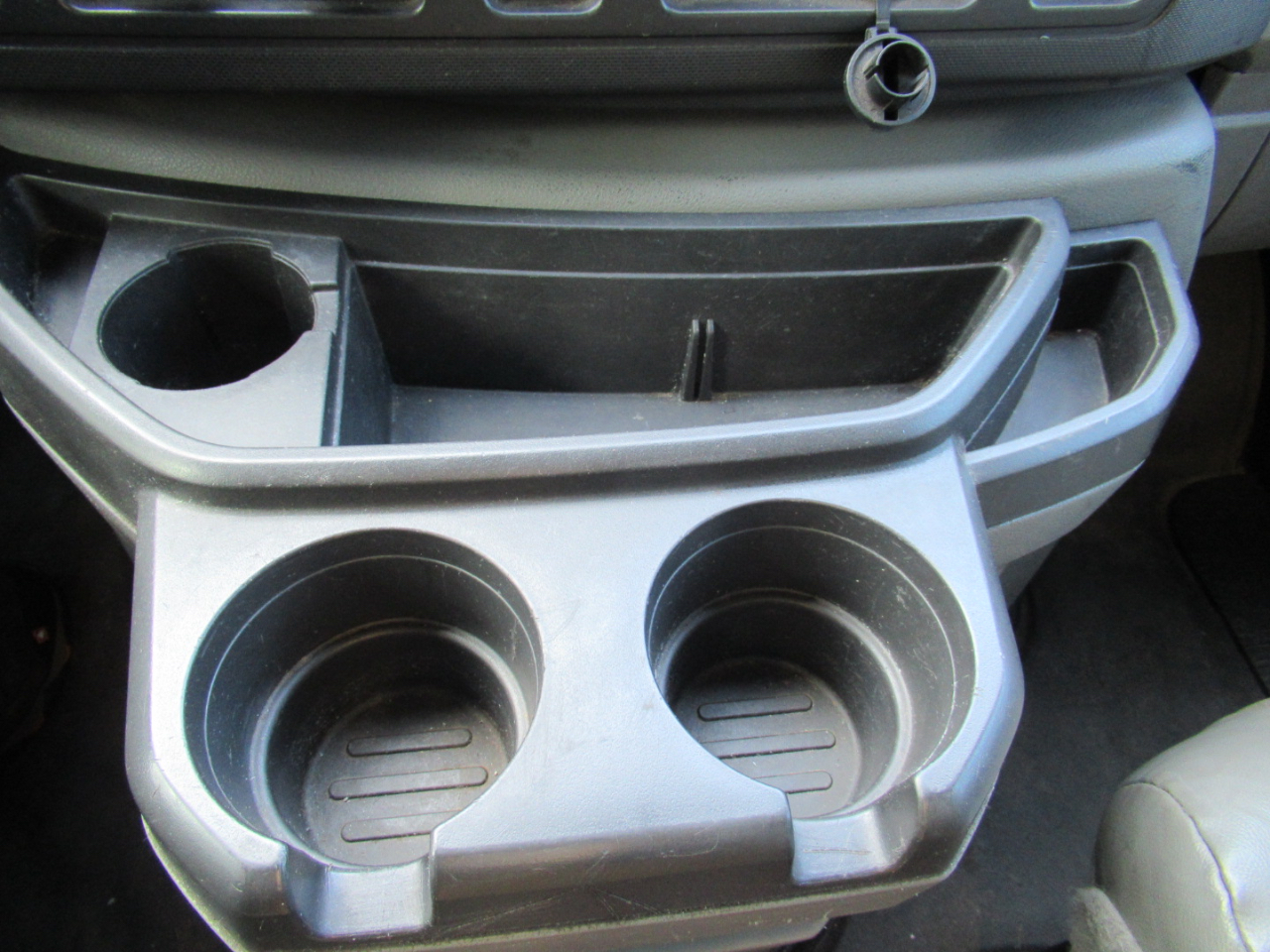 Ford Econoline E450 2011