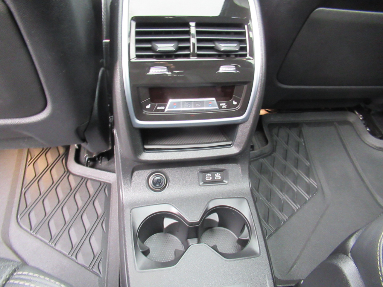 BMW X7 XDrive40i 4D SUV 2024